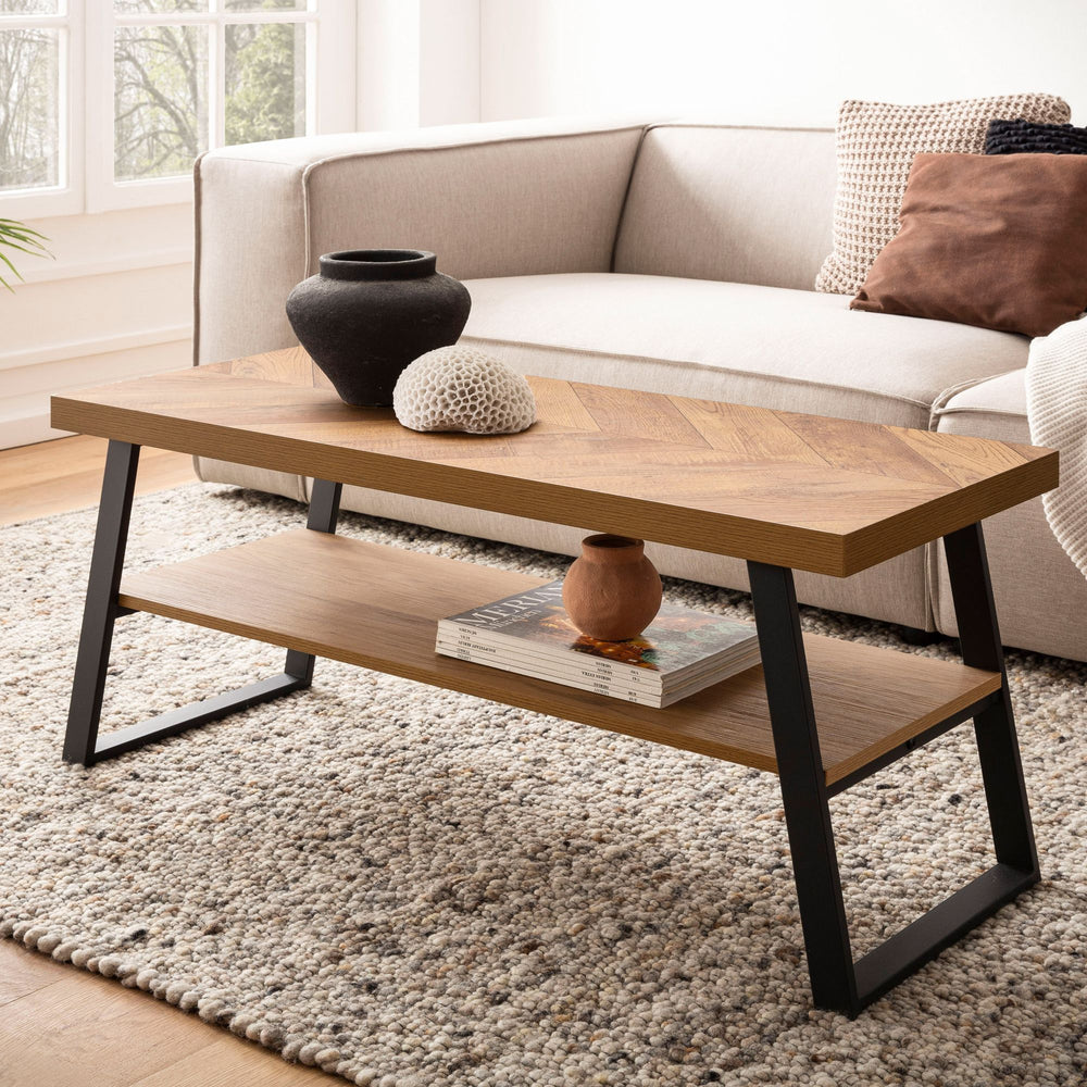 Couchtisch 100x40x41 cm Sofatisch Braun mit Fischgrät-Muster - Design Wohnzimmertisch Rechteckig - Loungetisch Modern mit Ablage - Kaffeetisch mit Metallgestell_
