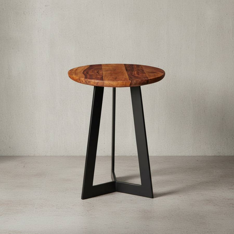 Massiver Industrial-Beistelltisch_ Holz und Metall_ Einzigartige Maserung_ Vielseitig - KADIMA DESIGN_Größe_ 35x35x45 cm_