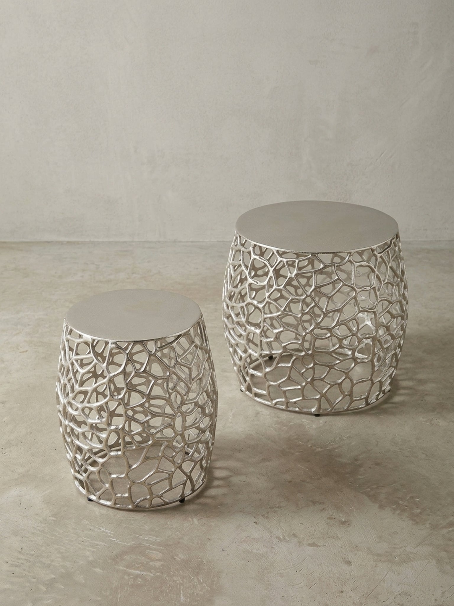 kommoden hochglanz weiß BMG Möbel Kommode »Mailand 11« in Artisan/ lackiert, S, 229,00 € Rahmenfarbe:Perle main image 0