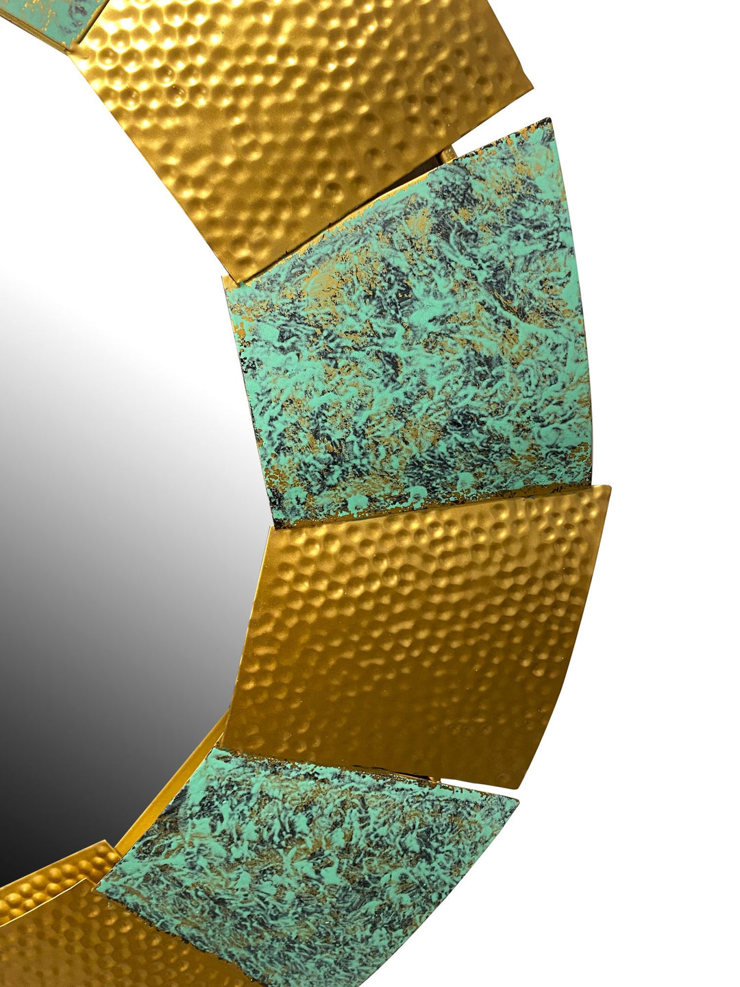 Wandspiegel Modern 63 cm Metall Design Hängespiegel Burnt Gold - Eisen Dekospiegel Rund Ausgefallen - Hammerschlag Spiegel Wand Groß - Flurspiegel Garderobenspiegel Modern_