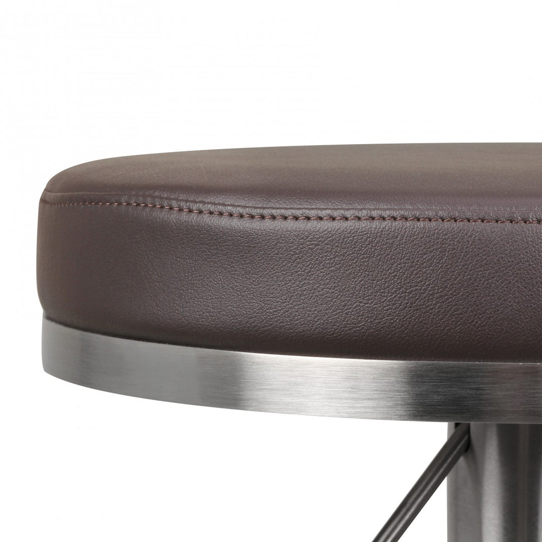 Barhocker ELBE_ höhenverstellbar_ gepolsterte Sitzfläche_ Triangel Fußablage_ max. 110 kg Belastung - KADIMA DESIGN_Farbe_ Braun_ Größe_ 38x38x82 cm_