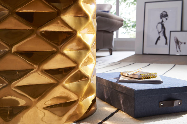 Beistelltisch ENNS_ Orientalischer Couchtisch_ Aluminium_ Hammerschlag-Strukturen_ Stabilität und Langlebigkeit - KADIMA DESIGN_Farbe_ Gold_ Größe_ 43x43x48 cm_