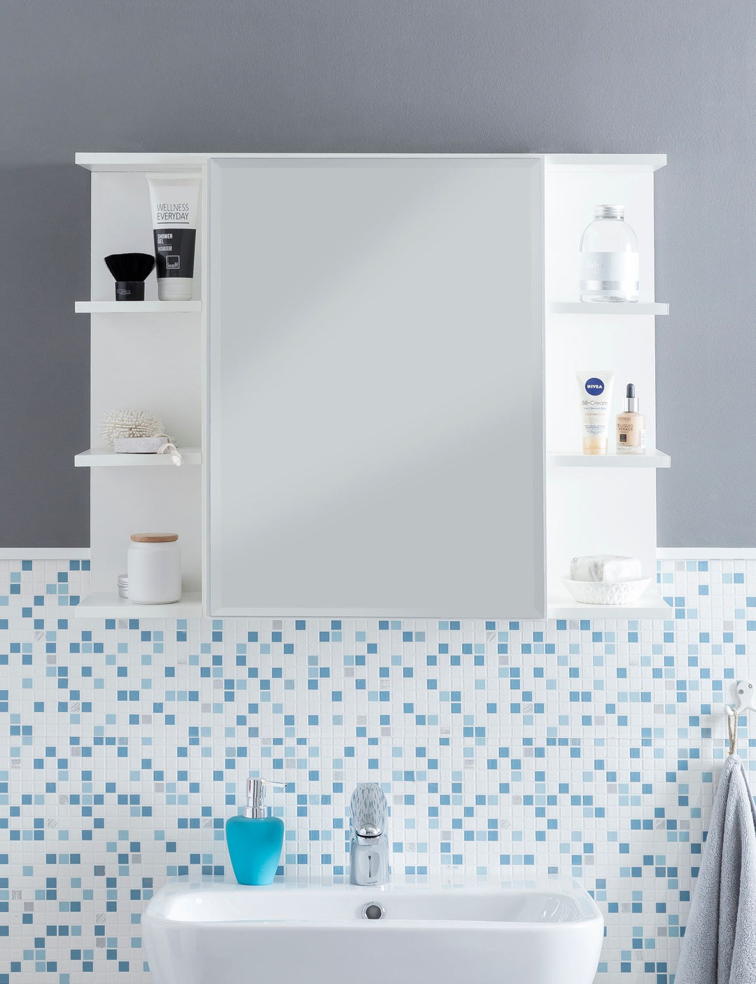 Moderner Hängeschrank mit Spiegel_ Weiß_ Wasserabweisend - Stauraum für Badezimmerutensilien - KADIMA DESIGN_Größe_ 80x20x65 cm_