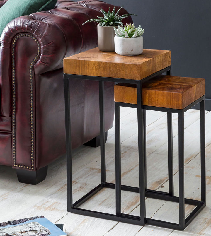 Industrial Beistelltisch Set_ Sheesham Holz und Metall_ 2 Größen_ Handgefertigt - KADIMA DESIGN_Größe_ 30x30x60 cm_