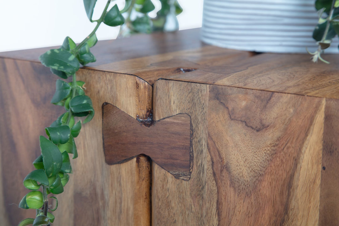 Massivholz Beistelltisch im Industrial-Style_ 45x30x45 cm_ Eleganter Sofatisch - KADIMA DESIGN_Größe_ 45x30x45 cm_