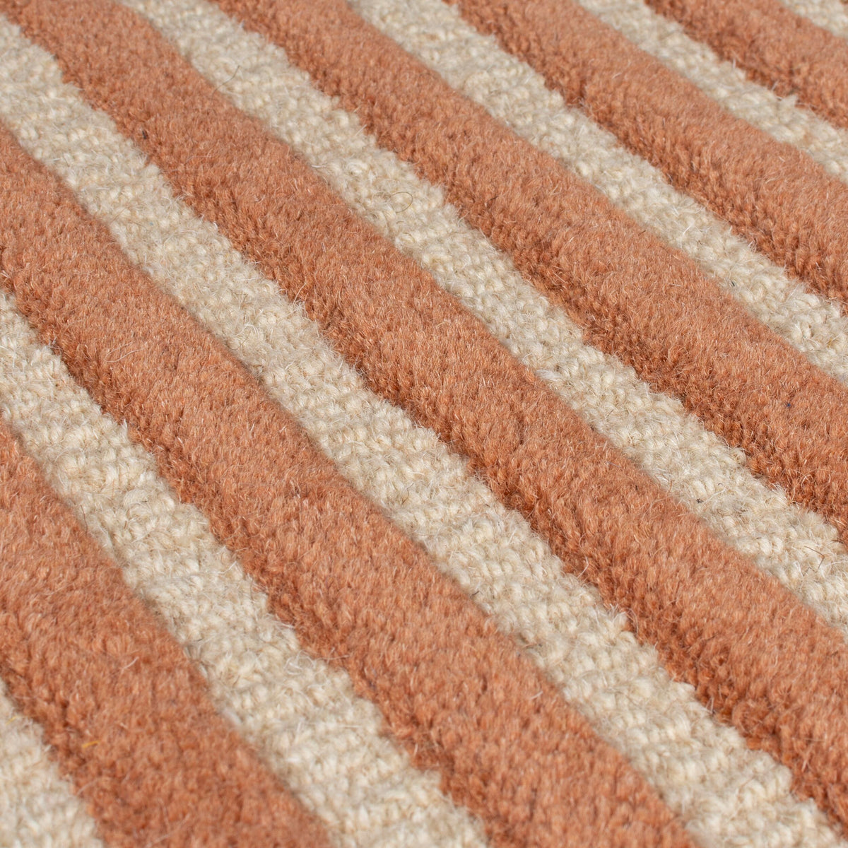 Wollteppich mit abstraktem Design - handgetuftet – THAMES LILY_Rechteckig_