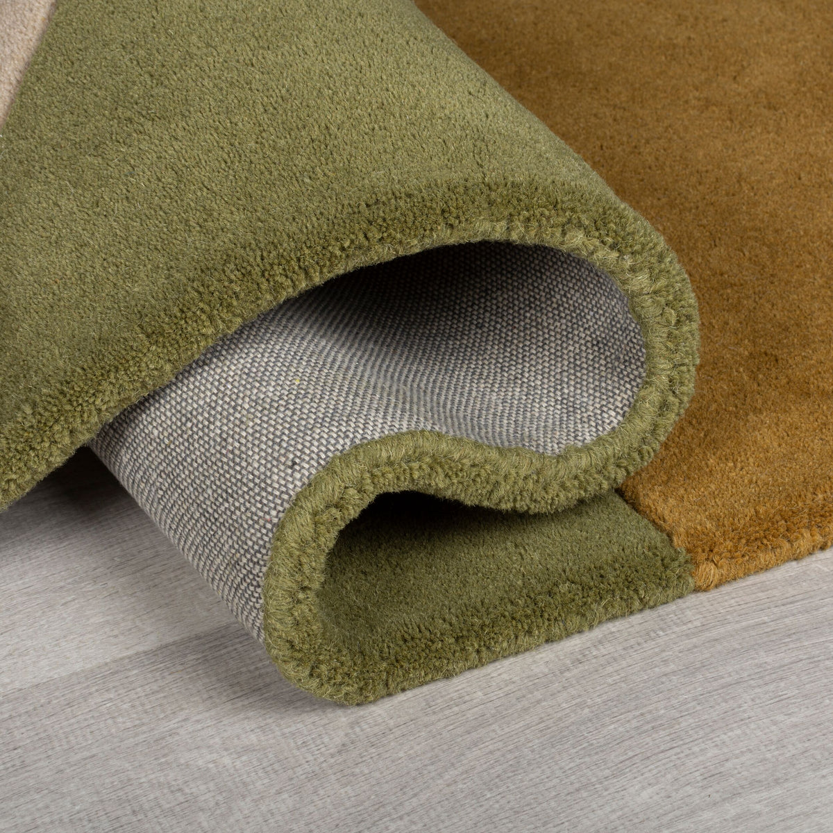 Wollteppich mit abstraktem Design - handgetuftet – THAMES LILY_Rechteckig_