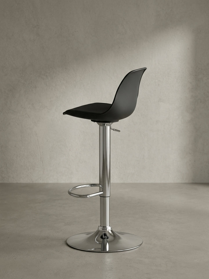 Barhocker Eiche Massivholz schwarz mit Ablagefach 40x40x104 cm modern Design Möbel hochwertig Offene High-End Küche / Kücheninsel Wohnzimmer Einrichtung Inspiration Wohnen Interior Zuhause_