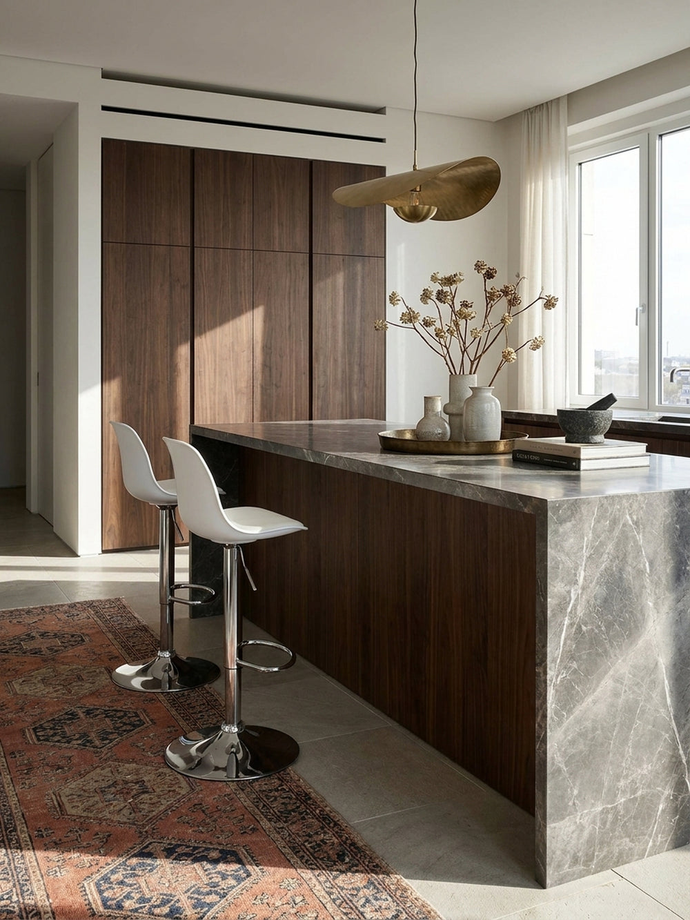 Barhocker Eiche Massivholz weiß 40x40x104 cm kombiniert mit passenden Möbeln Offene Luxusküche Einrichtungsidee Möbelensemble mit Ablagefach harmonisch Wohnen Interior Zuhause Design_