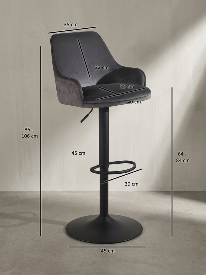 Technische Zeichnung des Barhockers mit präzisen Maßangaben zu Sitzhöhe, Gesamtbreite von 45 cm und Verstellbereich für die ideale Raumplanung._