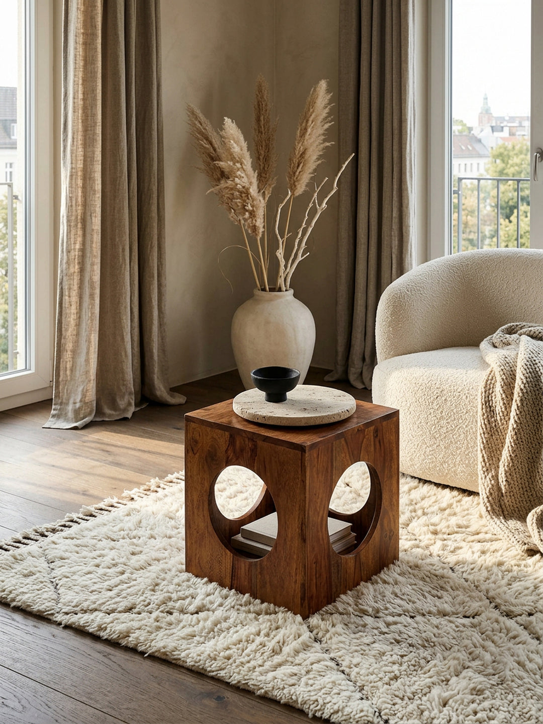 Quadratischer Beistelltisch aus Sheesham-Holz mit Cube-Design_ vielseitige Platzierung_ Stauraummöglichkeiten_ handgefertigt - KADIMA DESIGN_Größe_ 35x35x35 cm_