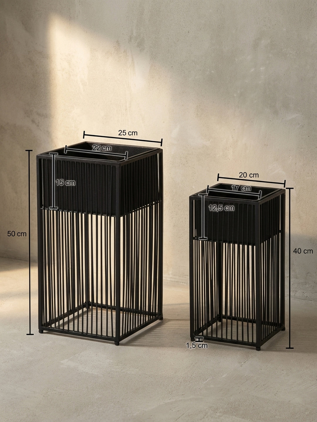 Technisches Maßbild des Blumentopf-Sets mit genauen Abmessungen: Höhe 50 cm und 40 cm, Breite 25 cm und 20 cm, ideal zur Raumplanung._