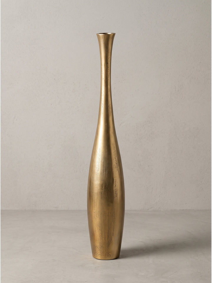 Bodenvase aus massivem Aluminium in Raw-Finish goldfarben für lange Zweige oder Blumen_