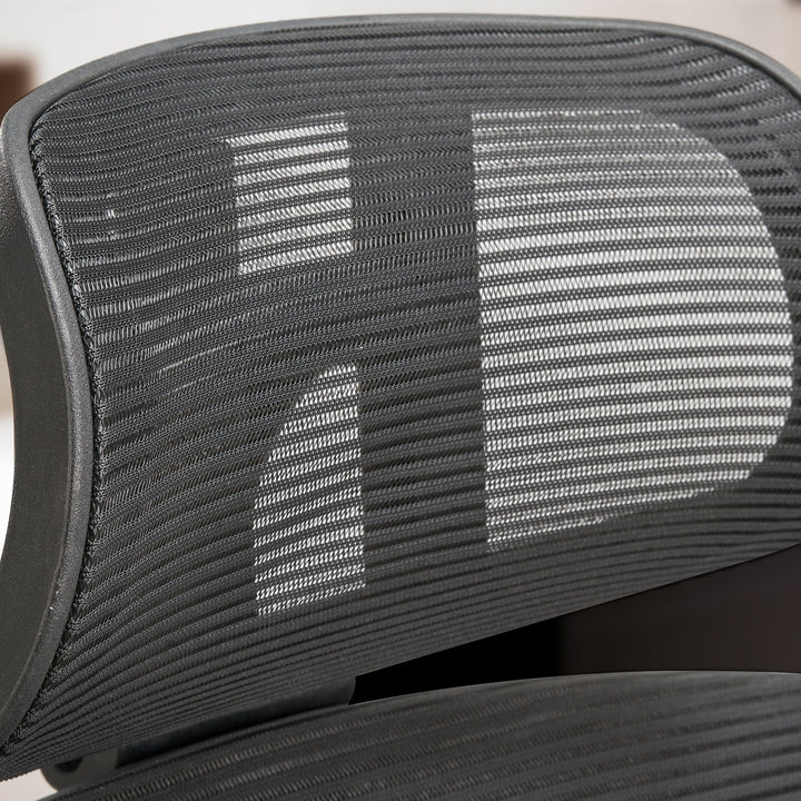 Chefsessel XL mit Kopfstütze - ergonomischer Formgebung und Hartbodenrollen für alle glatten Böden von Kadima Design_