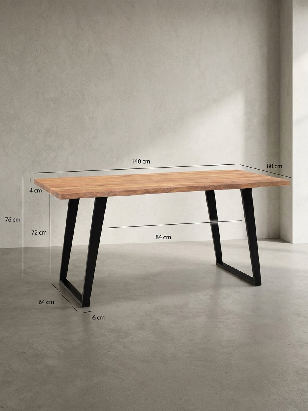 Technisches Maßbild des Schreibtisches mit exakten Abmessungen: Breite 140 cm, Höhe 76 cm und Tiefe ca. 80 cm für die perfekte Raumplanung._