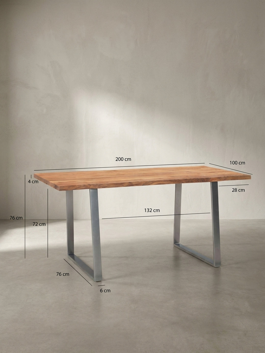 Technisches Maßbild des Schreibtisches mit exakten Abmessungen: Breite 200 cm, Tiefe 100 cm und Höhe 76 cm für die Raumplanung._