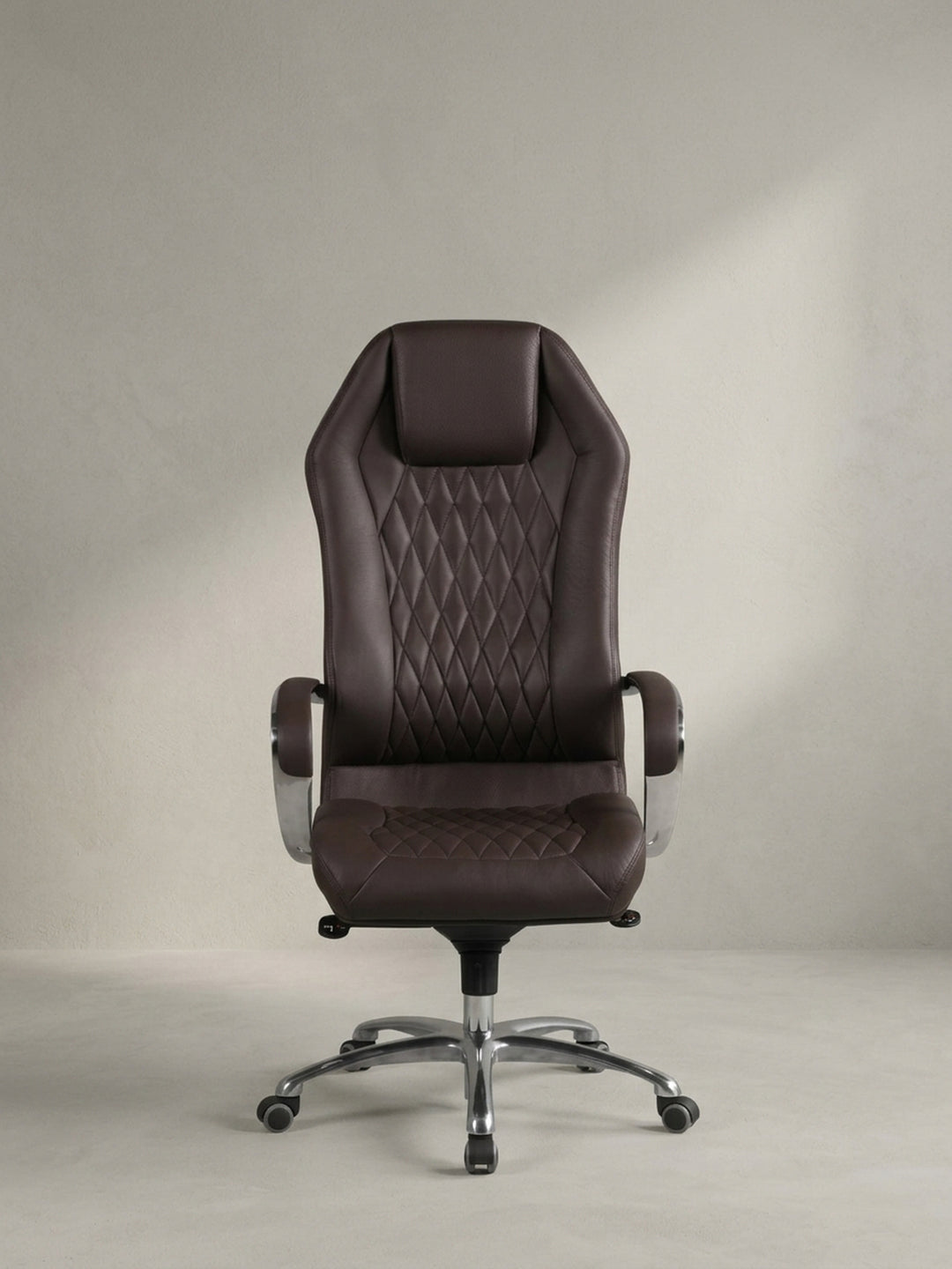 Bürostuhl Echtleder braun mit Rollen und Höhenverstellung 70x67x136 cm modern Design Möbel hochwertig Home Office Wohnzimmer Einrichtung Inspiration Wohnen Interior Zuhause elegant stilvoll_
