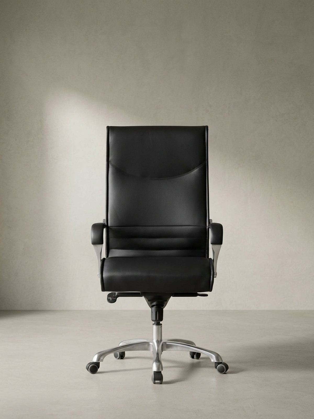 Bürostuhl Eiche Massivholz schwarz 60x61x126 cm mit Rollen und Höhenverstellung für Home Office Design Möbel modern hochwertig stilvoll robust langlebig Wohnen Einrichtung Interior Zuhause_