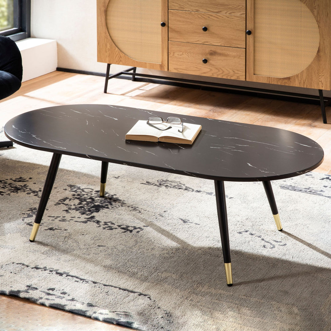 Couchtisch oval in Marmor-Optik – mit Metallgestell im modernen Design