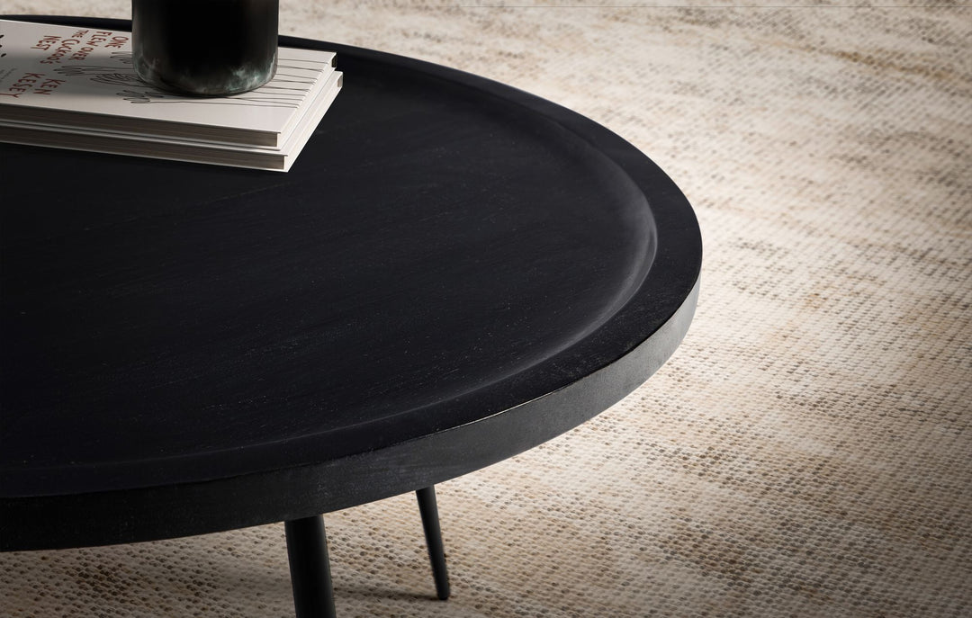 Couchtisch in Schwarz aus Metall und massivem Mangoholz mit natürlicher Maserung, 75x75x38 cm