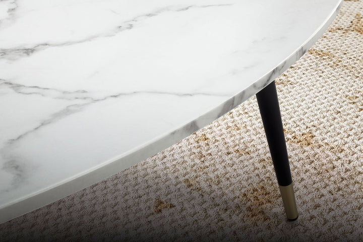 Couchtisch mit Marmor Optik, Dreibein, Metall-Gestell, Dreieckig