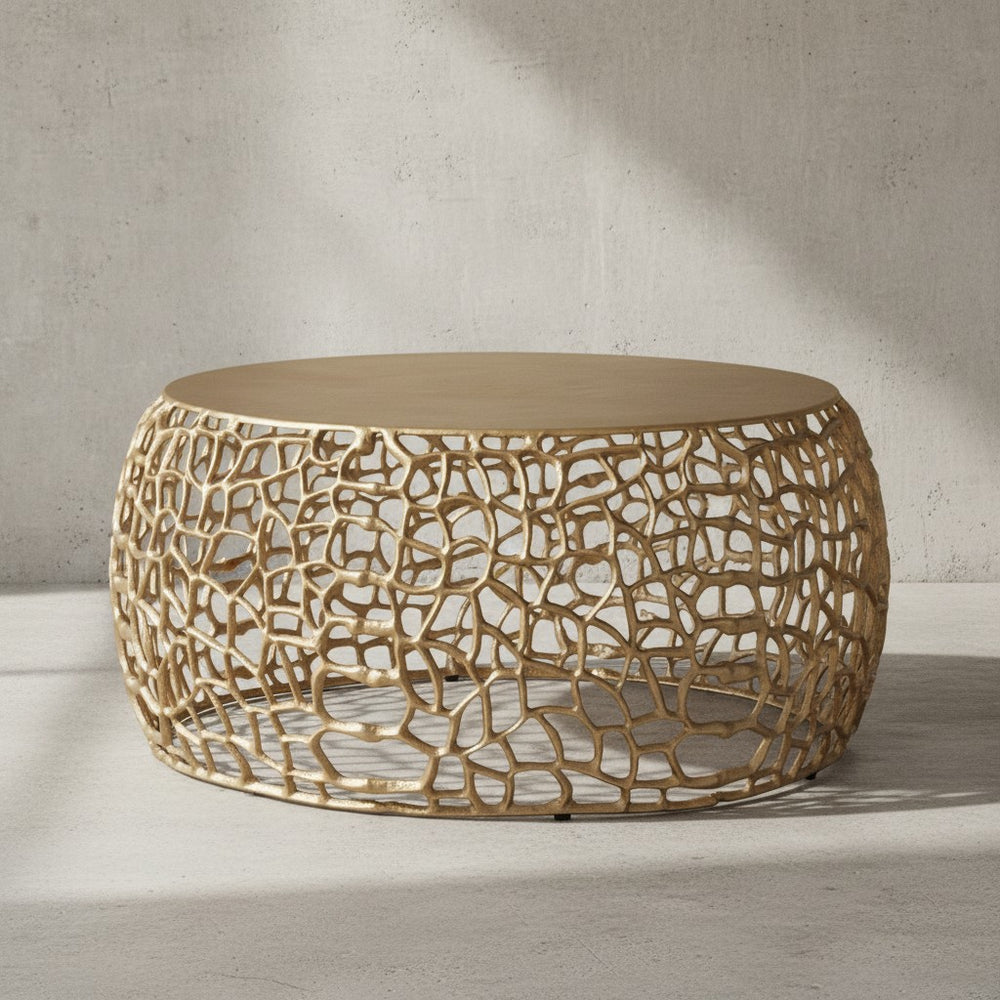 Couchtisch ASTLUX_ Aststruktur_ lackiertes Aluminium_ handgefertigt_ Anti-Rutsch-Noppen_ Ablagefläche - KADIMA DESIGN_Farbe_ Gold_ Größe_ 66x66x30 cm_