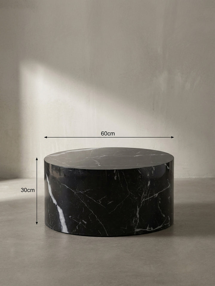 Technische Zeichnung des runden Couchtischs mit den exakten Maßen: 60 cm Durchmesser und 30 cm Höhe, ideal für die Raumplanung._