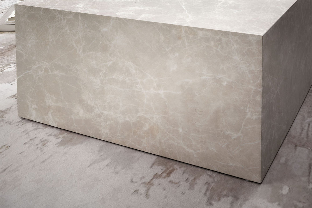 Couchtisch Würfelform in Beton-Optik – minimalistisches Design