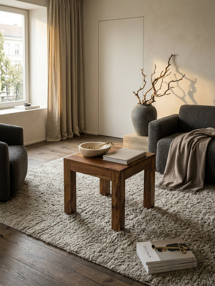 Massivholz-Tisch NAKO_ Handgefertigt_ 45x40x45 cm_ Sheeshamholz_ 50kg Belastbarkeit - KADIMA DESIGN_Farbe_ Braun_ Größe_ 45x45x40 cm_