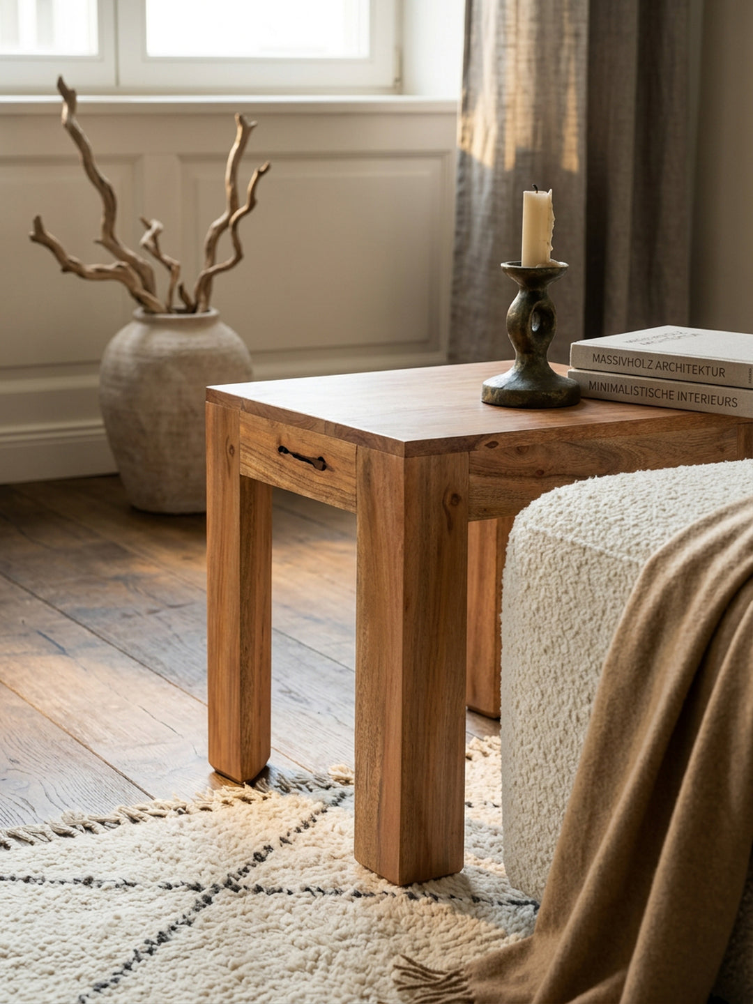 Massivholz-Tisch NAKO_ Handgefertigt_ 45x40x45 cm_ Massivholz Akazie_ 50kg Belastbarkeit - KADIMA DESIGN_Farbe_ Beige_ Größe_ 45x45x40 cm_