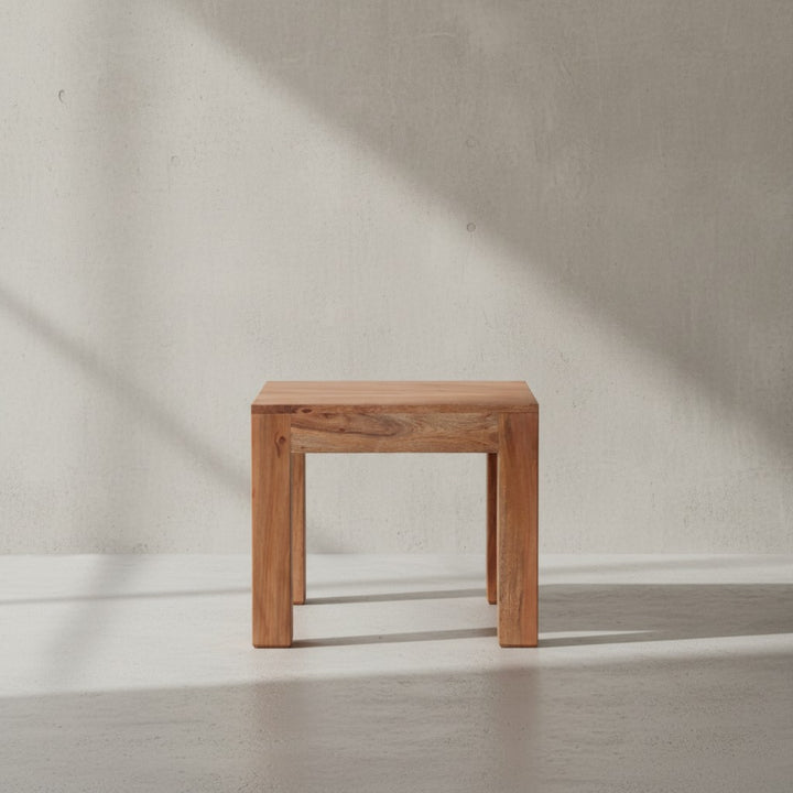 Massivholz-Tisch NAKO_ Handgefertigt_ 45x40x45 cm_ Sheeshamholz_ 50kg Belastbarkeit - KADIMA DESIGN_Farbe_ Beige_ Größe_ 45x45x40 cm_