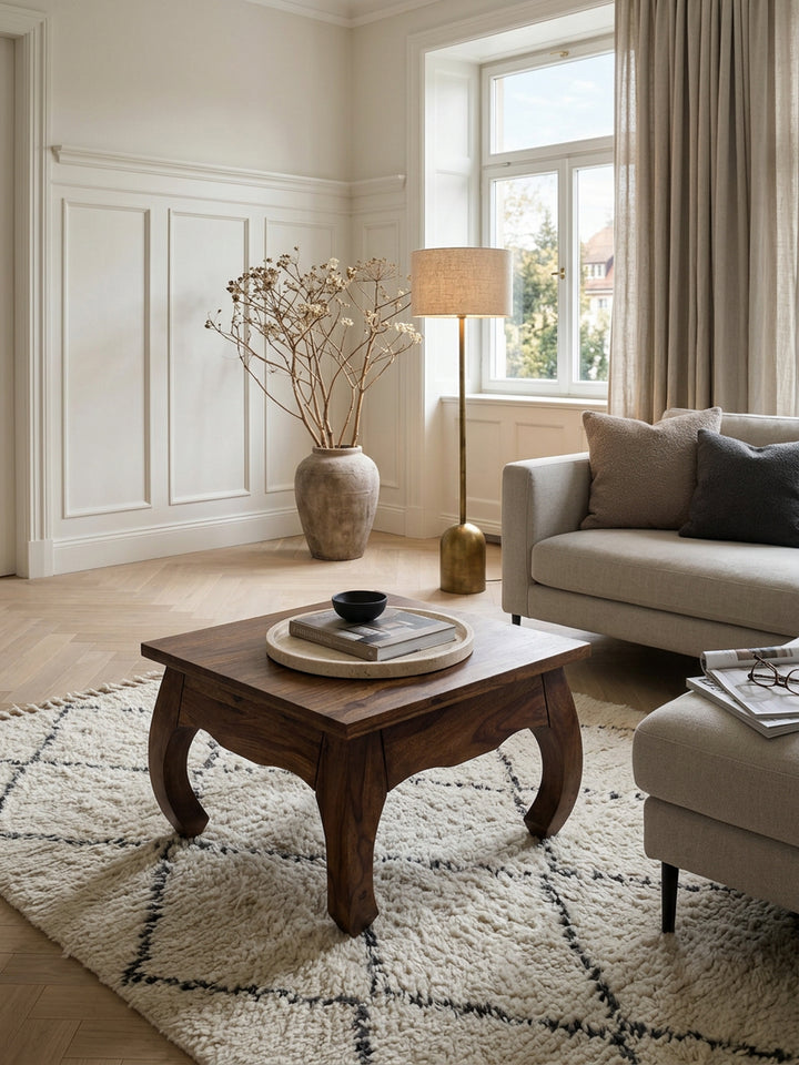 Sheesham Couchtisch Kanada im Landhausstil_ 60x60 cm_ handgefertigt_ elegante Opium-Form_ pflegeleicht und robust - KADIMA DESIGN_Größe_ 60x60x40 cm_