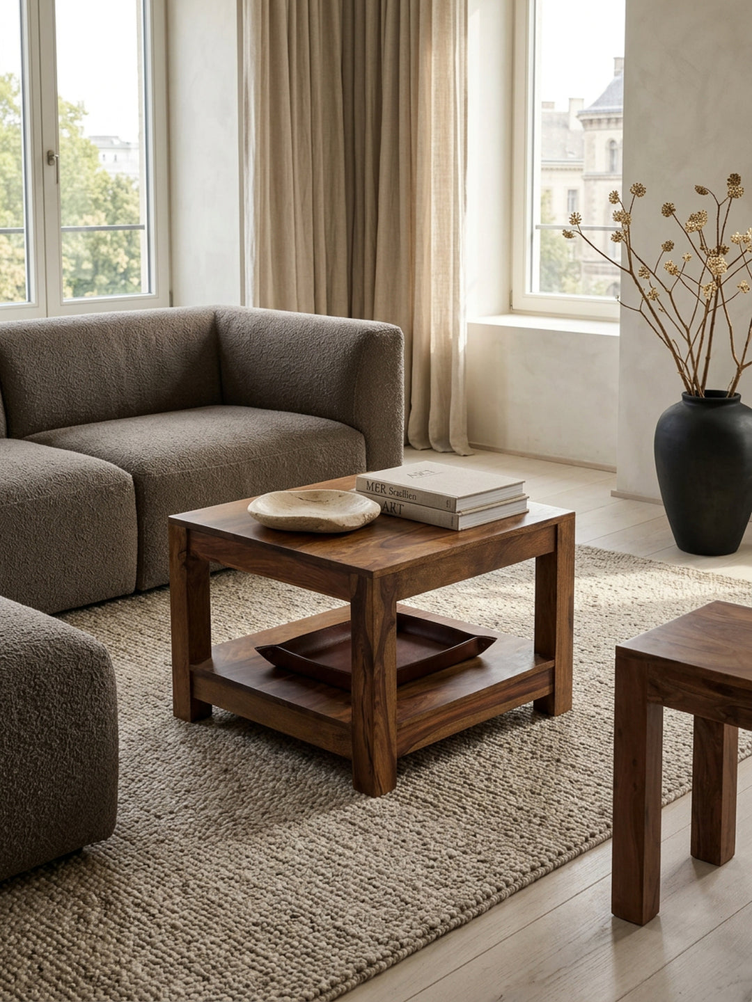 Couchtisch NAKO Massivholz_ Landhausstil_ Ablagefach_ robust_ pflegeleicht - KADIMA DESIGN_Farbe_ Braun_ Größe_ 60x60x45 cm_