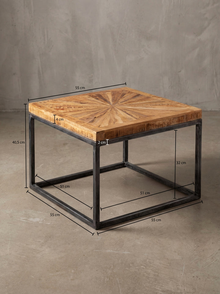 Technische Darstellung des Couchtischs mit exakten Maßen: Breite 55 cm, Tiefe 55 cm und Höhe 41 cm, ideal für die Raumplanung im Wohnzimmer._