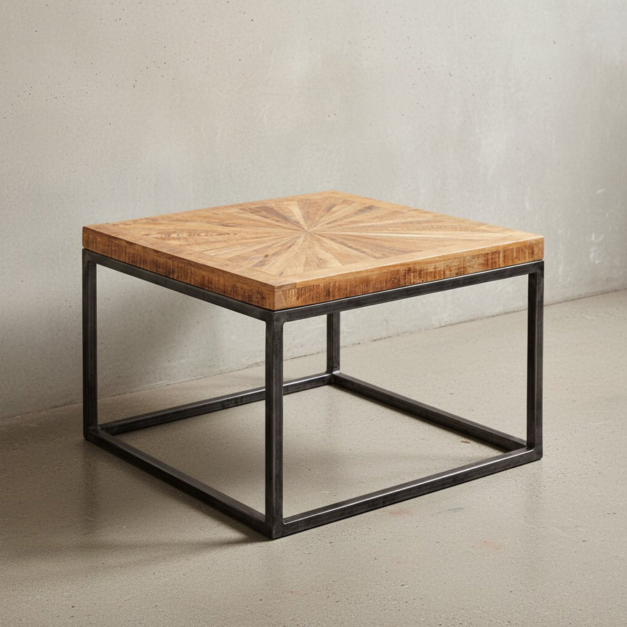 Couchtisch aus Mangoholz_ modernes Design_ große Ablagefläche_ stabile Beine - KADIMA DESIGN_Größe_ 55x55x40 cm_
