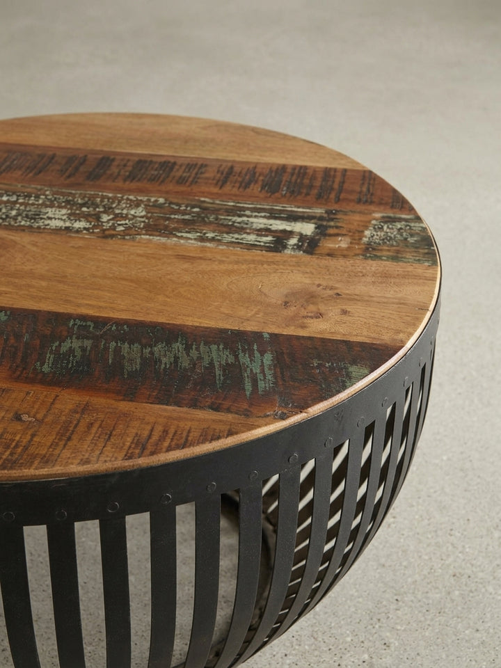 Technische Zeichnung des runden Couchtisches mit genauen Maßangaben: 70 cm Durchmesser und 33 cm Höhe. Perfekte Proportionen für einen flachen Loungetisch im modernen Wohnzimmer._