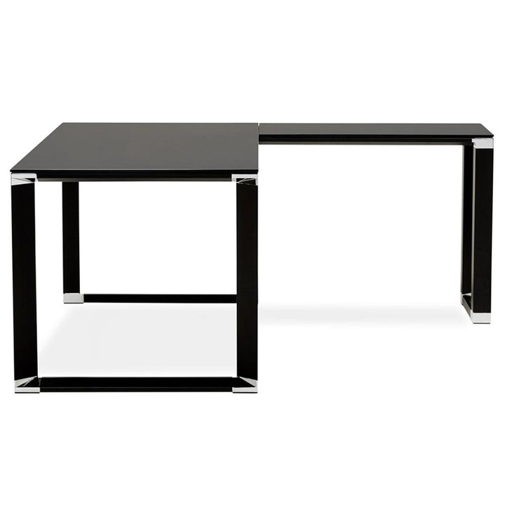Unteransicht der stabilen Metallstruktur in Schwarz - robust und langlebig - von Kadima Design_