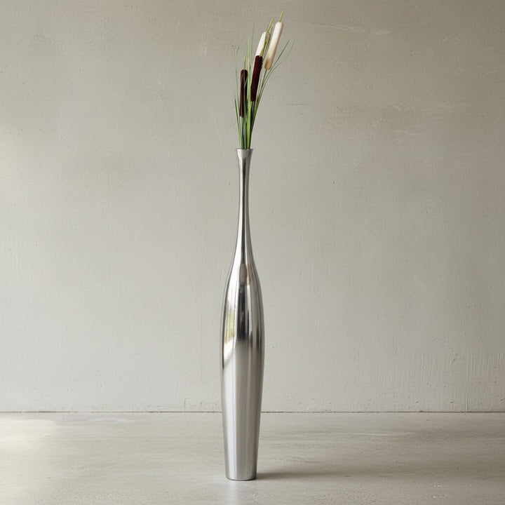 Elegante Aluminium Blumenvase - 100 cm_ Silber_ Zeitloses Design_ Handgefertigt_ KADIMA DESIGN_Größe_ 13x13x100 cm_