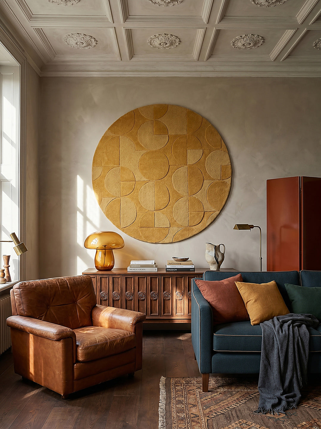 Teppich Senfgelb rund als Wandteppich Wanddekoration Textilkunst Interior Design NOAH_