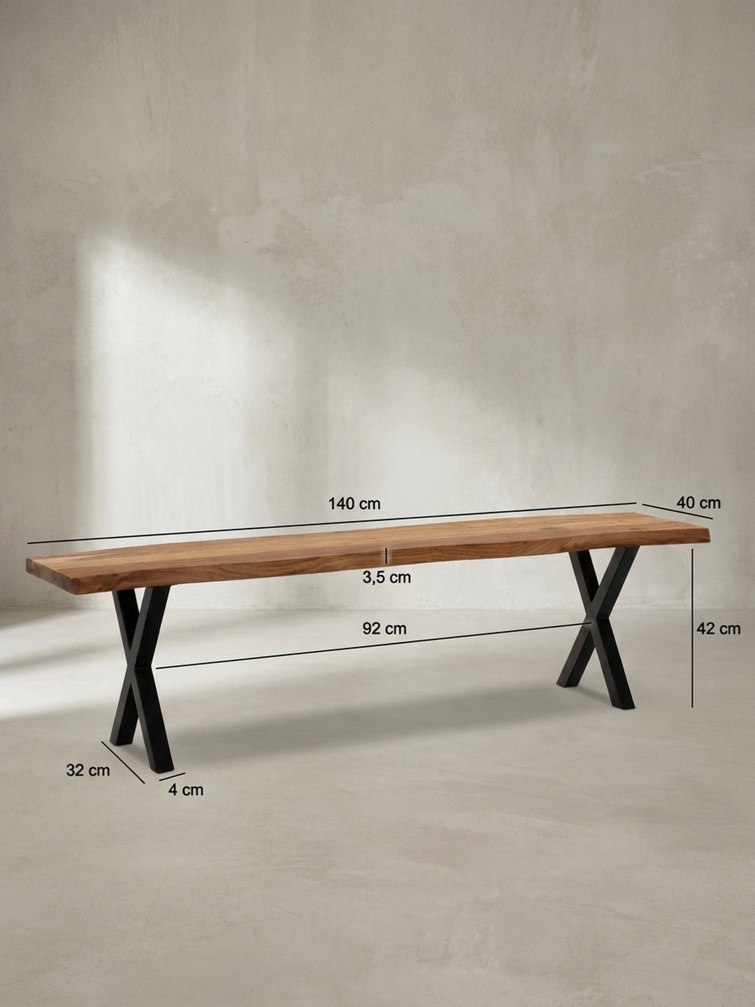 Technische Zeichnung der Esszimmerbank mit genauen Maßen: Länge 140 cm, Tiefe 40 cm und Höhe 46 cm für eine perfekte Raumplanung._