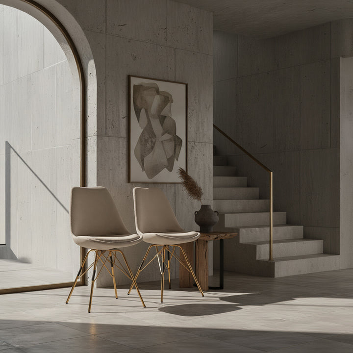 Minimalistische Küchenstühle im 2er-Set, beige gepolstert mit edlem Goldgestell _
