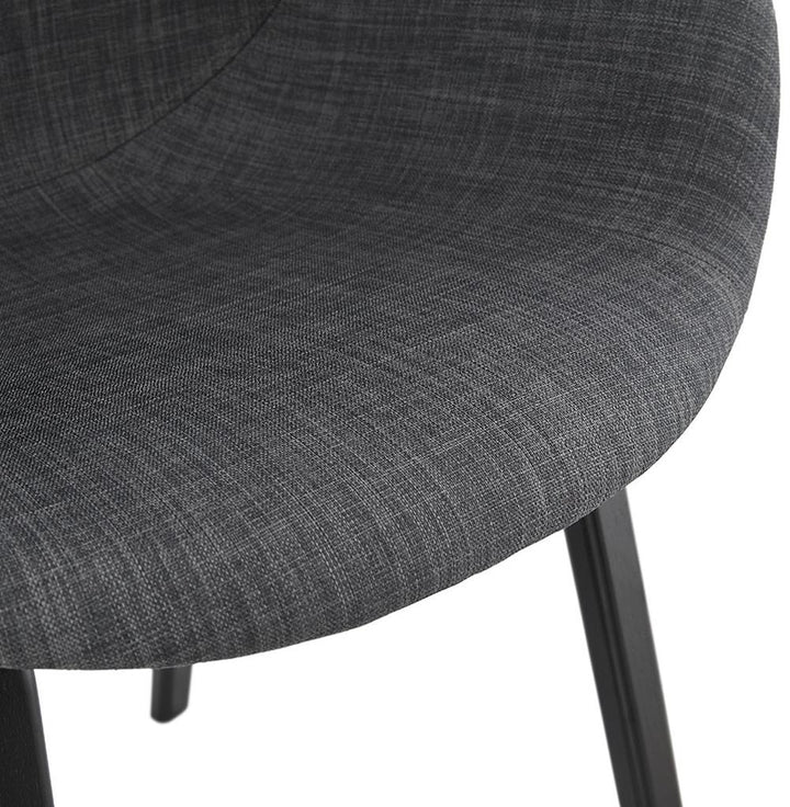 Designstuhl Modern - ergonomische Sitzschale - schwarzes Holzgestell für urbanen Stil - Bürobereich geeignet - Kadima Design_