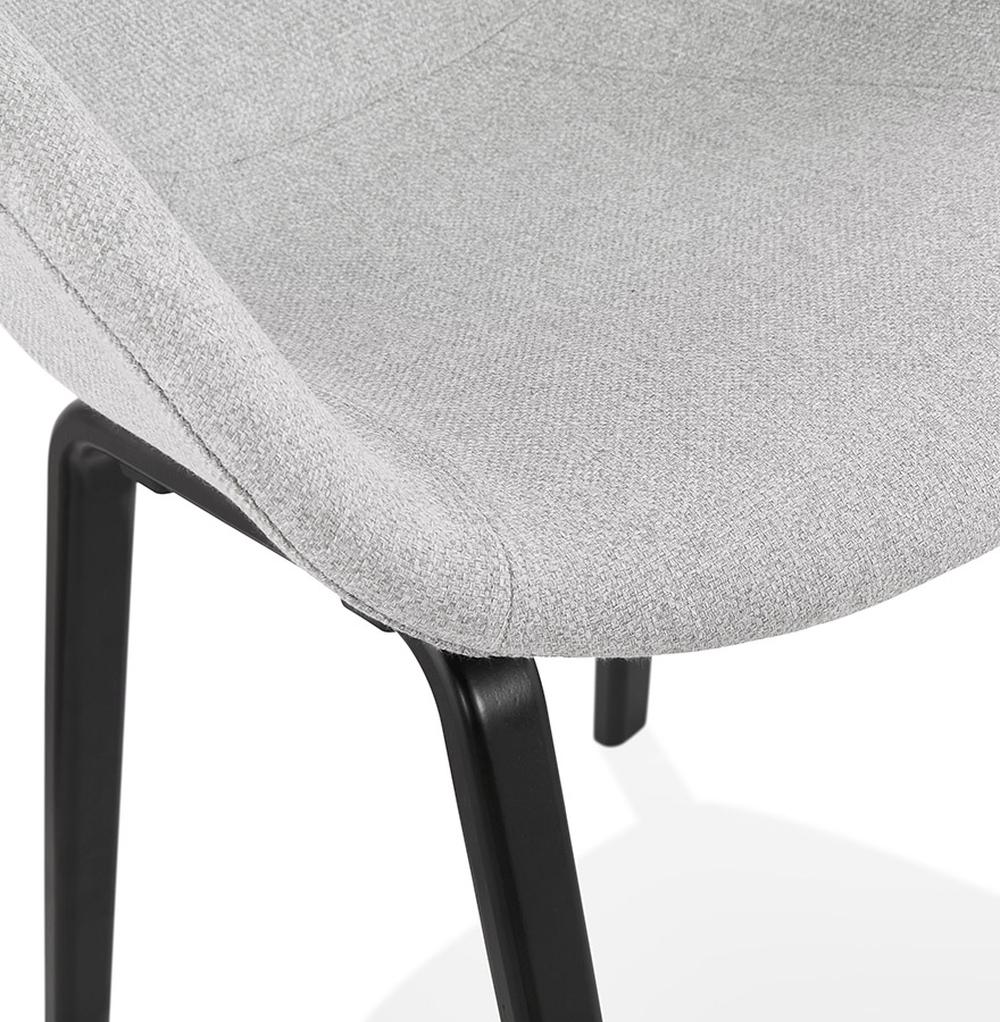 Designstuhl kontrastreich - ergonomische Form - schwarzes Gestell mit hellem Bezug - Praxisbereich geeignet - Kadima Design_