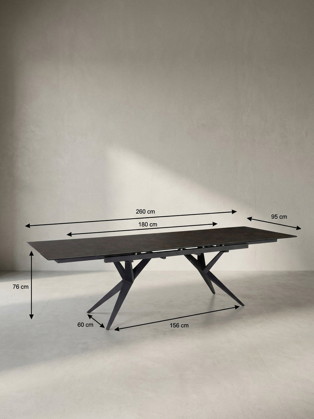 Maßzeichnung des ausziehbaren Esstischs, die die genauen Abmessungen von 180-260 cm Länge, 95 cm Breite und 76 cm Höhe darstellt._