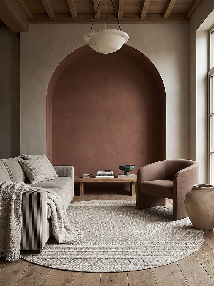 Teppich Beige rund im modernen Wohnzimmer_