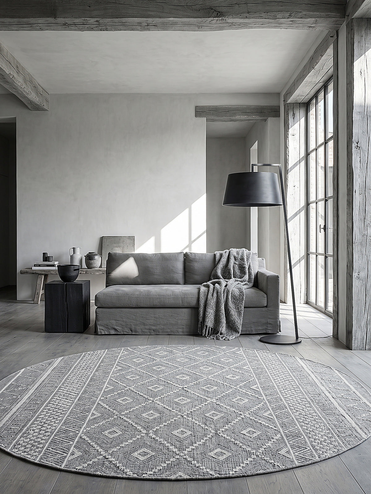 Teppich Grau rund Editorial Styling_