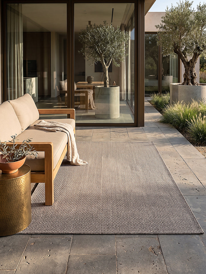 Teppich Taupe rechteckig Editorial Styling_
