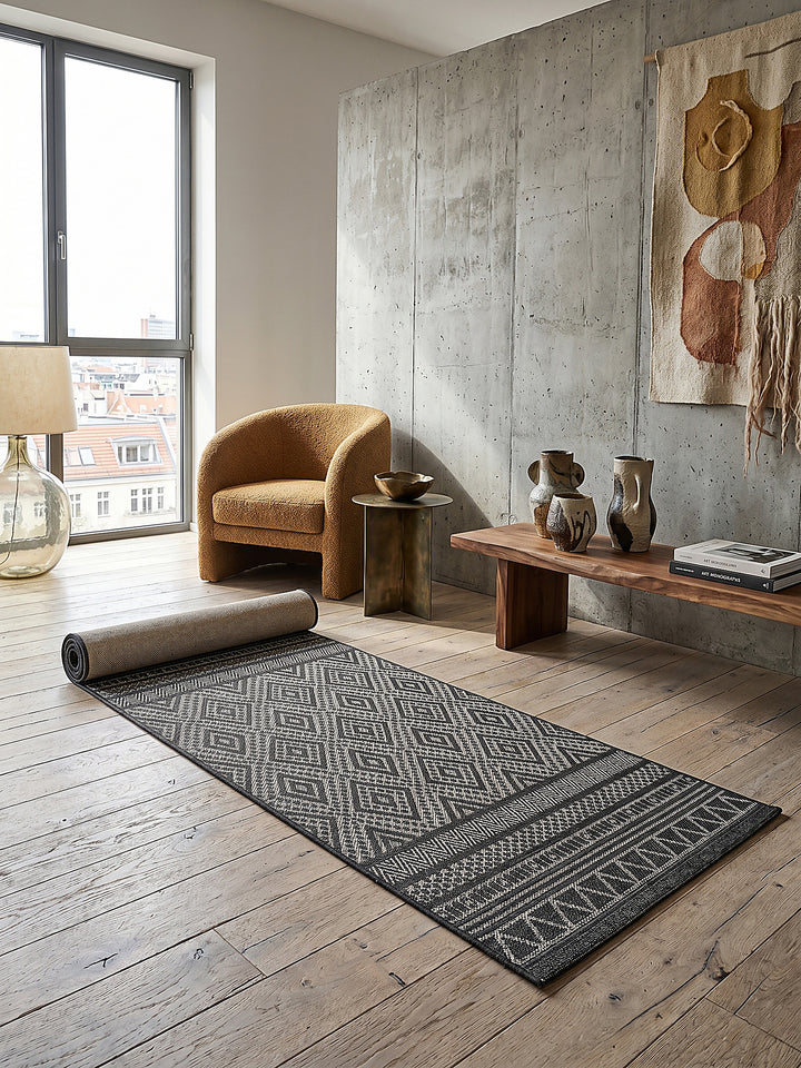 Teppich Anthrazit Läufer Editorial Styling_