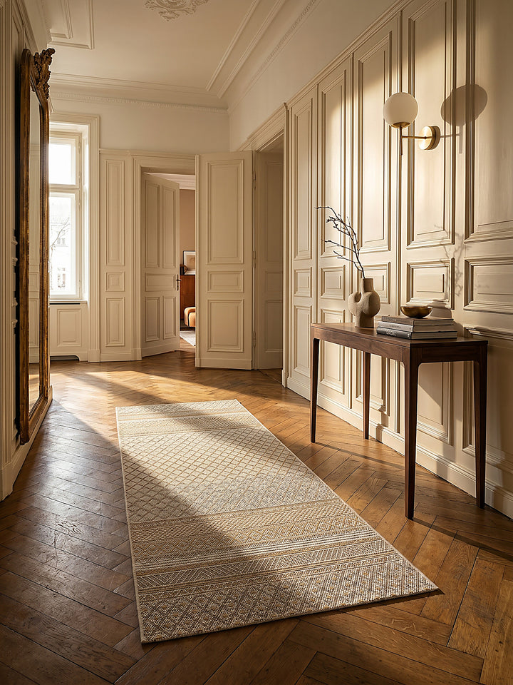Teppich Beige Läufer im modernen Wohnzimmer_