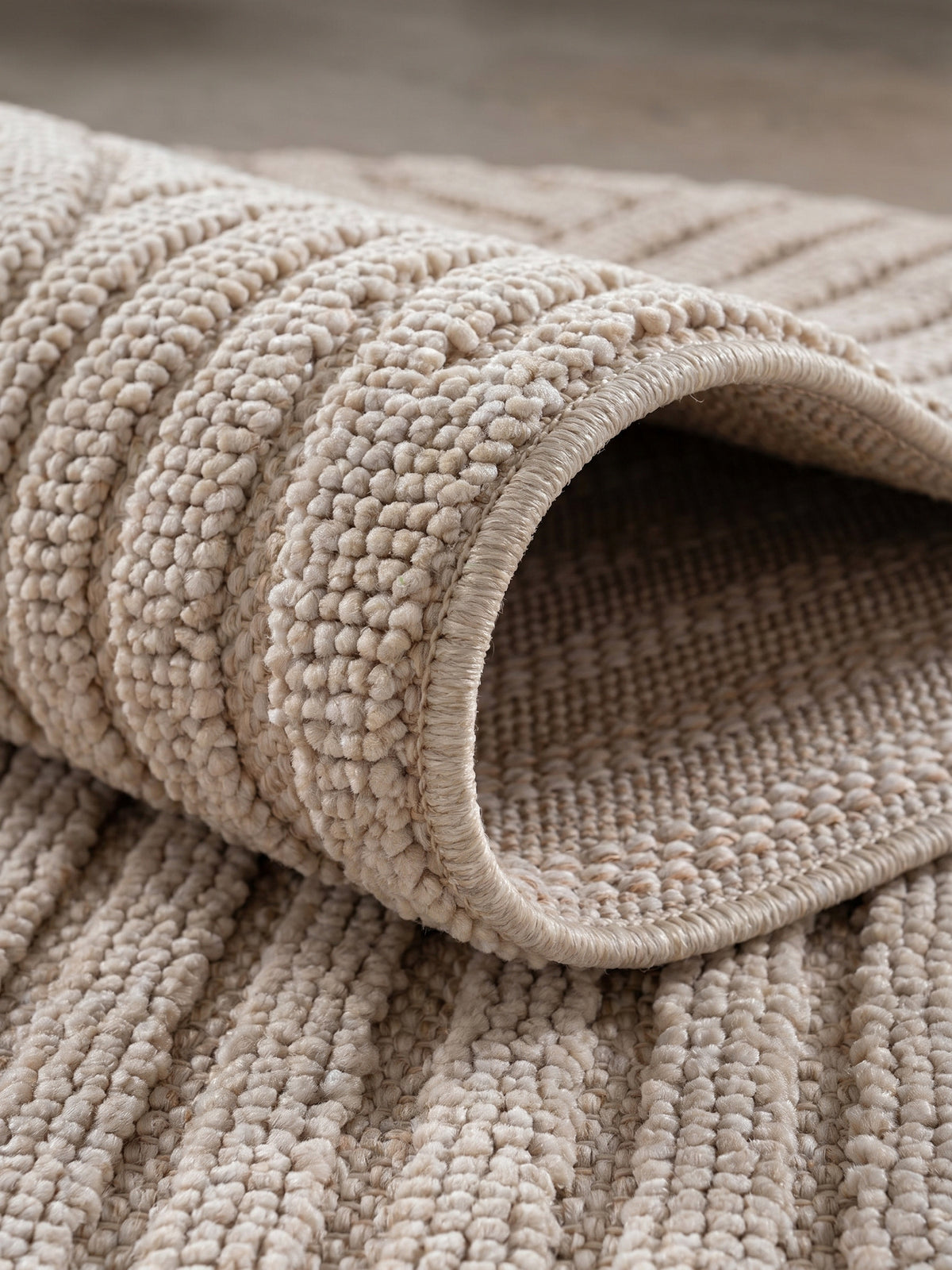 Teppich Beige rund Kante Rückseite_